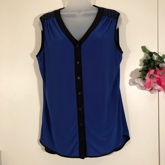 Perseption Concept Button Down V Neck 